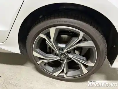 Audi A3 2023 2.0 Автомат в Москве № 625907, миниатюра 5