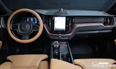 Volvo XC60 2023 2.0 Автомат в Москве № 626210, миниатюра 7