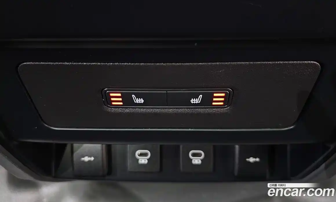 Land Rover Defender 2022 3.0 Автомат в Москве № 627468, фото 18