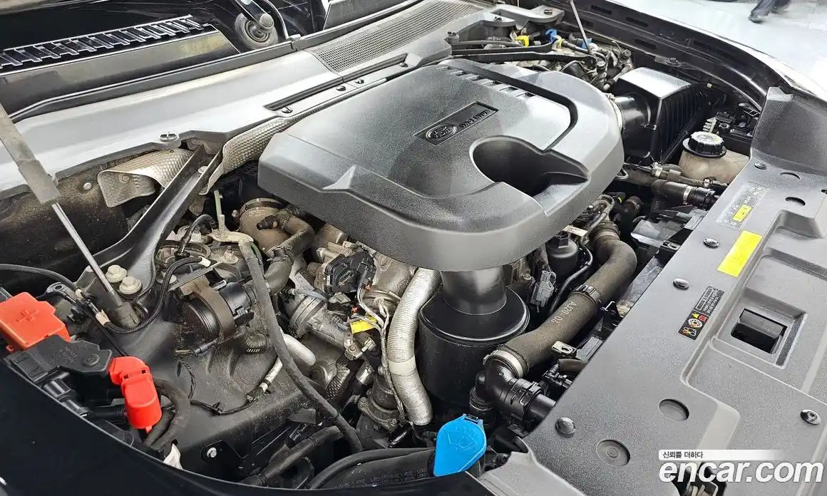 Land Rover Defender 2022 3.0 Автомат в Москве № 627468, фото 6