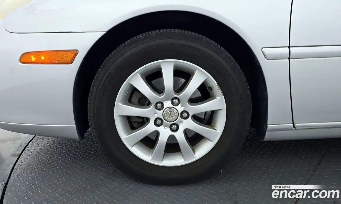 Lexus ES 2005 3.3 Автомат в Москве № 628586, фото 5