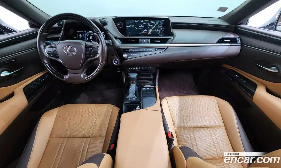 Lexus ES 2021 2.5 Автомат в Москве № 628616, фото 7