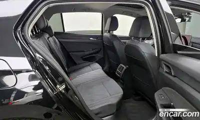 Volkswagen Golf 2025 2.0 Автомат в Москве № 628833, миниатюра 12