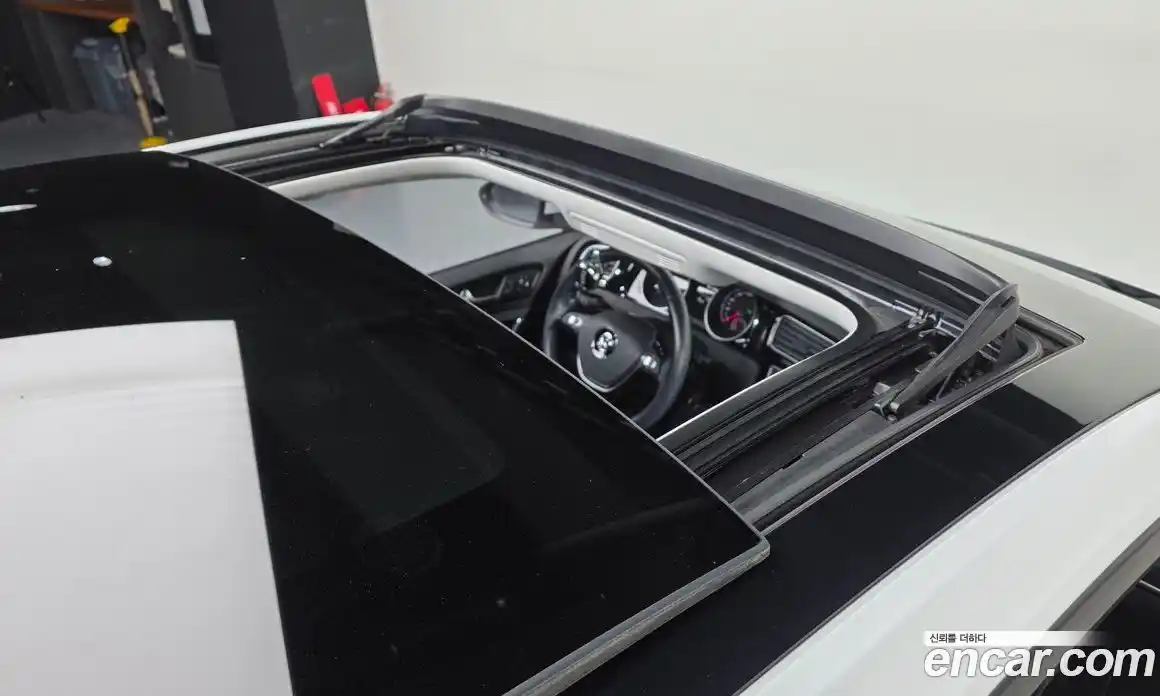 Volkswagen Golf 2013 2.0 Автомат в Москве № 628909, фото 19