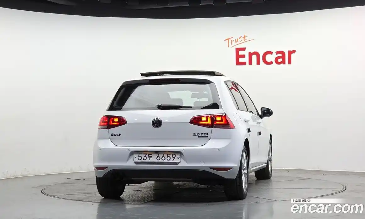 Volkswagen Golf 2013 2.0 Автомат в Москве № 628909, фото 4