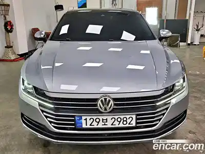 Volkswagen Arteon 2020 2.0 Автомат в Москве № 629083, миниатюра 3