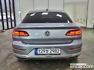 Volkswagen Arteon 2020 2.0 Автомат в Москве № 629083, миниатюра 4