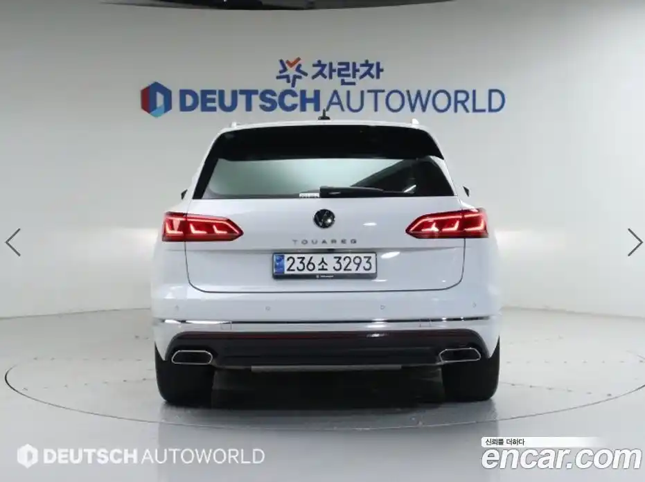 Volkswagen Touareg 2023 3.0 Автомат в Москве № 629285, фото 4