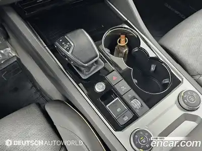 Volkswagen Touareg 2023 3.0 Автомат в Москве № 629285, миниатюра 9