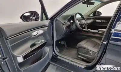 Genesis GV70 2024 2.5 Автомат в Москве № 82653, миниатюра 11