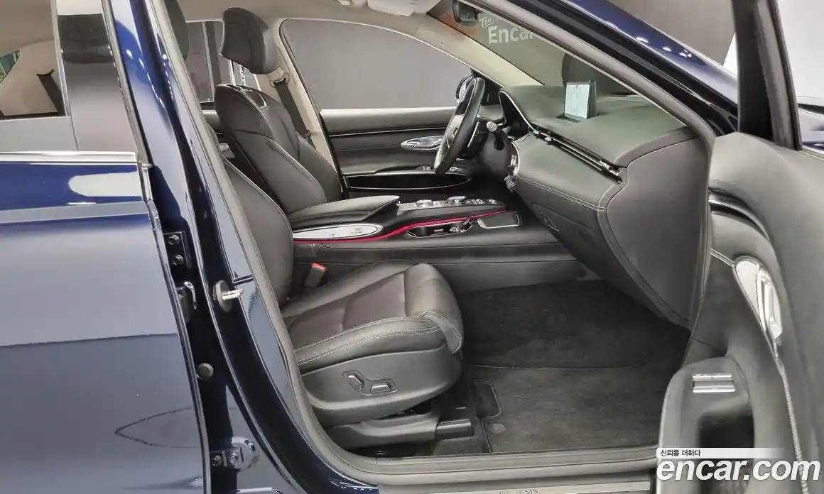 Genesis GV70 2024 2.5 Автомат в Москве № 82653, фото 10