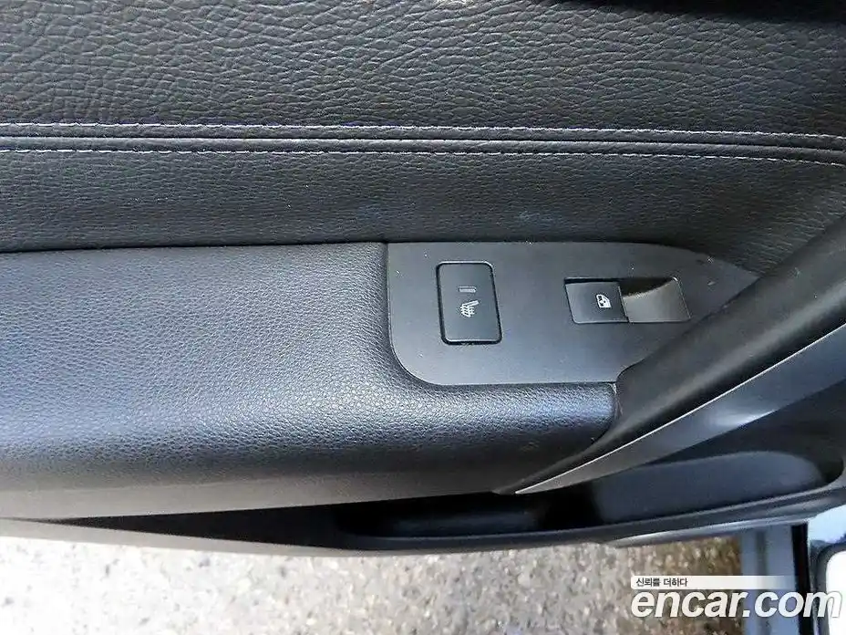 Chevrolet Captiva 2018 2.0 Автомат в Москве № 90684, фото 20