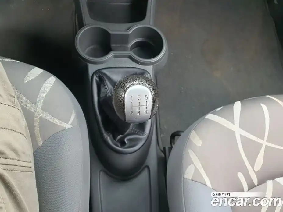 Chevrolet Spark 2014 1.0 Механическая в Москве № 97771, фото 9