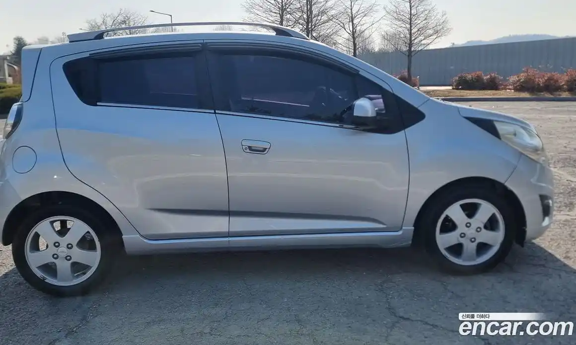 Chevrolet Spark 2012 1.0 Автомат в Москве № 103752, фото 3