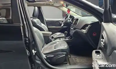 Jeep Cherokee 2015 2.0 Автомат в Москве № 169877, миниатюра 10