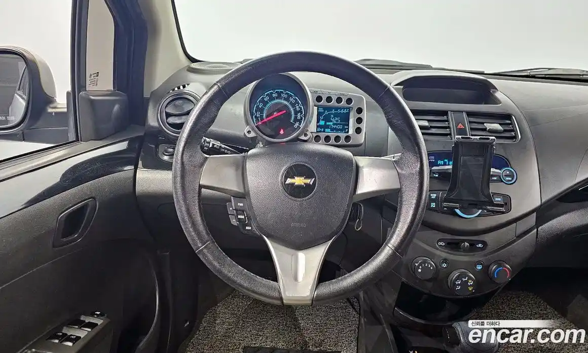 Chevrolet Spark 2012 1.0 Автомат в Москве № 1849, фото 13