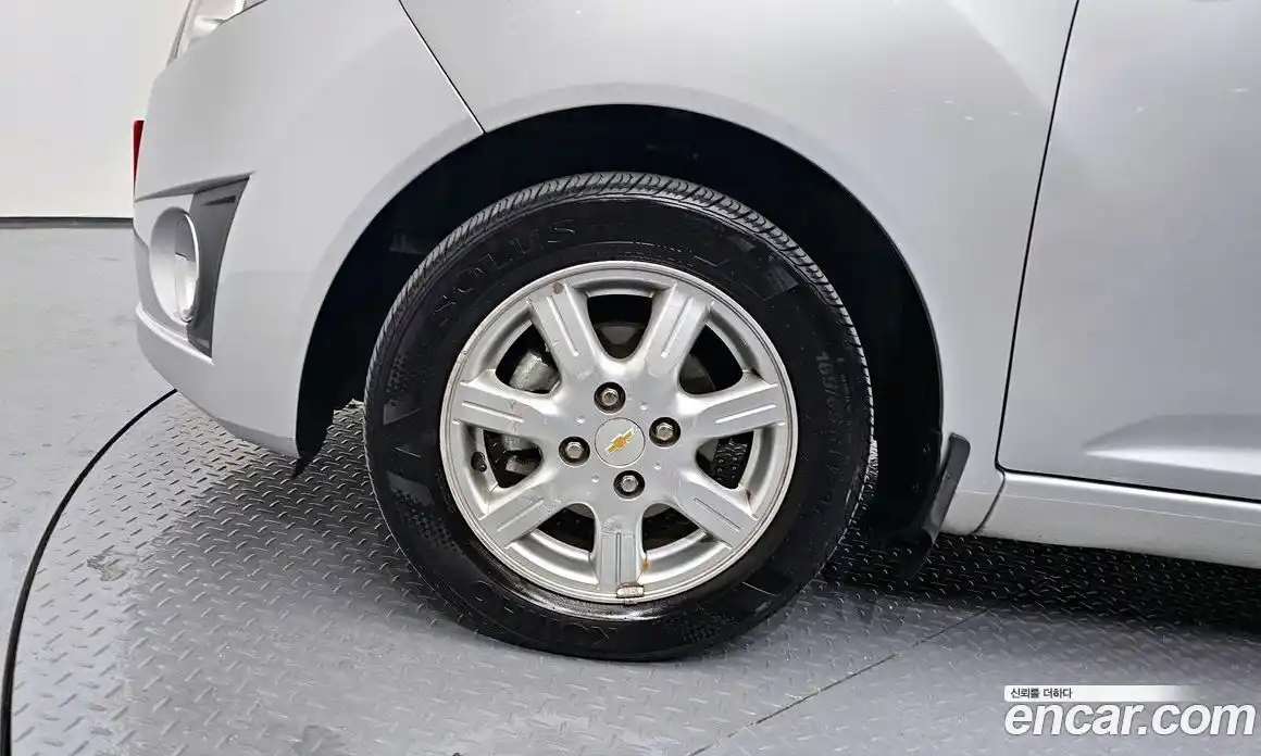 Chevrolet Spark 2012 1.0 Автомат в Москве № 1849, фото 5