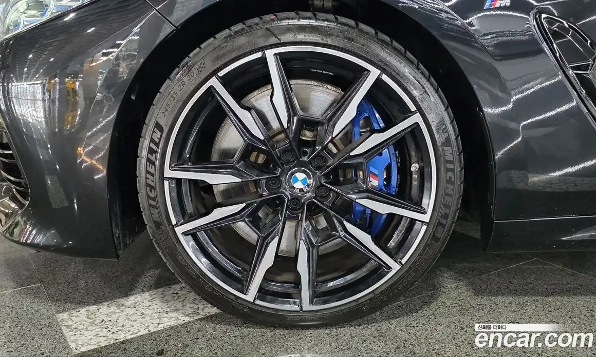 BMW 8-Series 2023 4.4 Автомат в Москве № 189803, фото 5