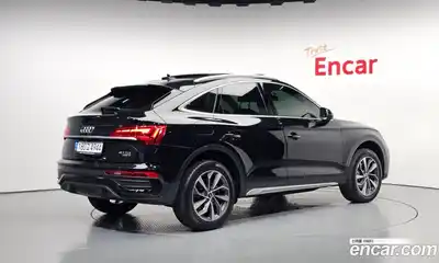 Audi Q5 2022 2.0 Автомат в Москве № 212469, миниатюра 2