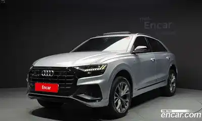 Audi Q8, 2022