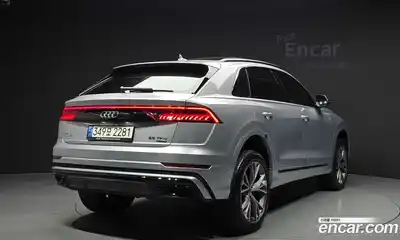 Audi Q8 2022 3.0 Автомат в Москве № 212474, миниатюра 2