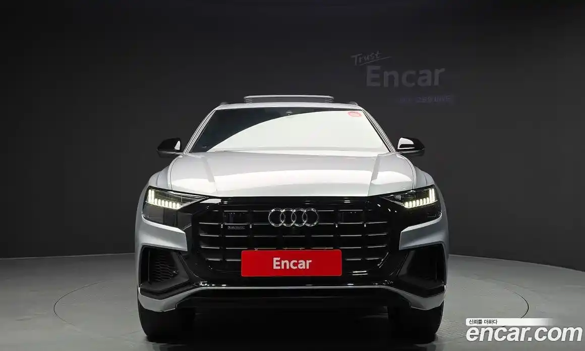 Audi Q8 2022 3.0 Автомат в Москве № 212474, фото 3