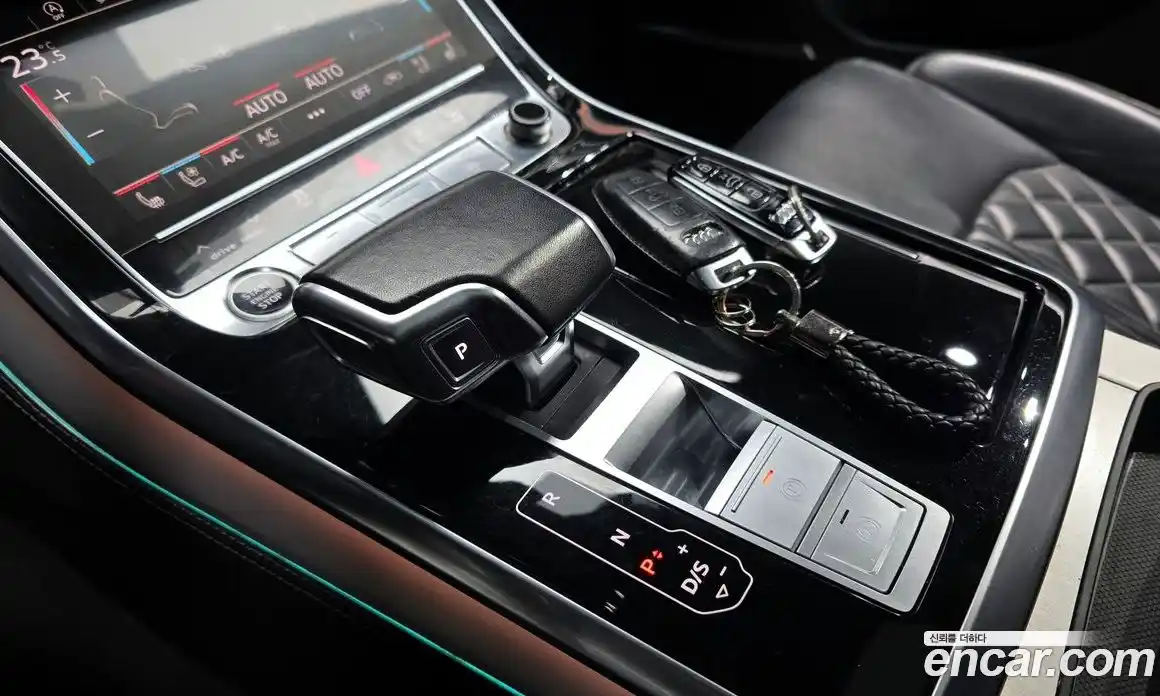 Audi Q8 2022 3.0 Автомат в Москве № 212474, фото 9