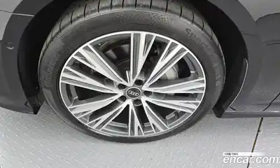 Audi A6 2023 2.0 Автомат в Москве № 228443, миниатюра 5