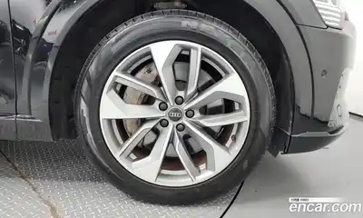 Audi e-tron 2020 0.2 Автомат в Москве № 230021, миниатюра 5