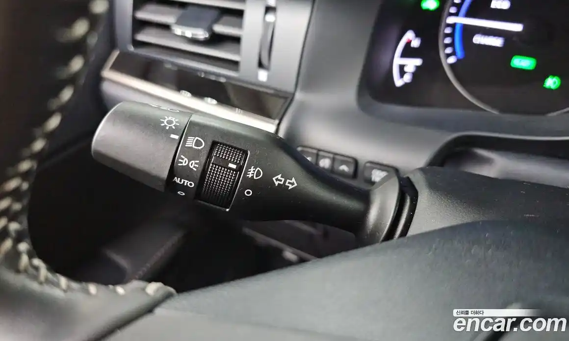 Lexus ES 2014 2.5 Автомат в Москве № 231995, фото 15