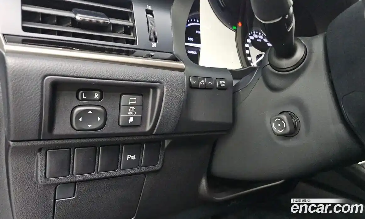 Lexus ES 2014 2.5 Автомат в Москве № 231995, фото 16