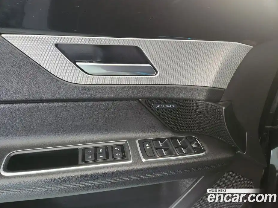 Jaguar XF 2019 2.0 Автомат в Москве № 283957, фото 16