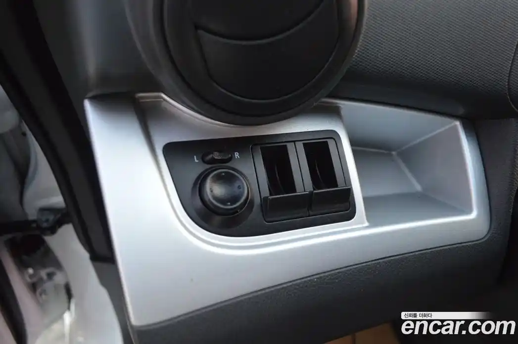 Chevrolet Spark 2015 1.0 Автомат в Москве № 29104, фото 18