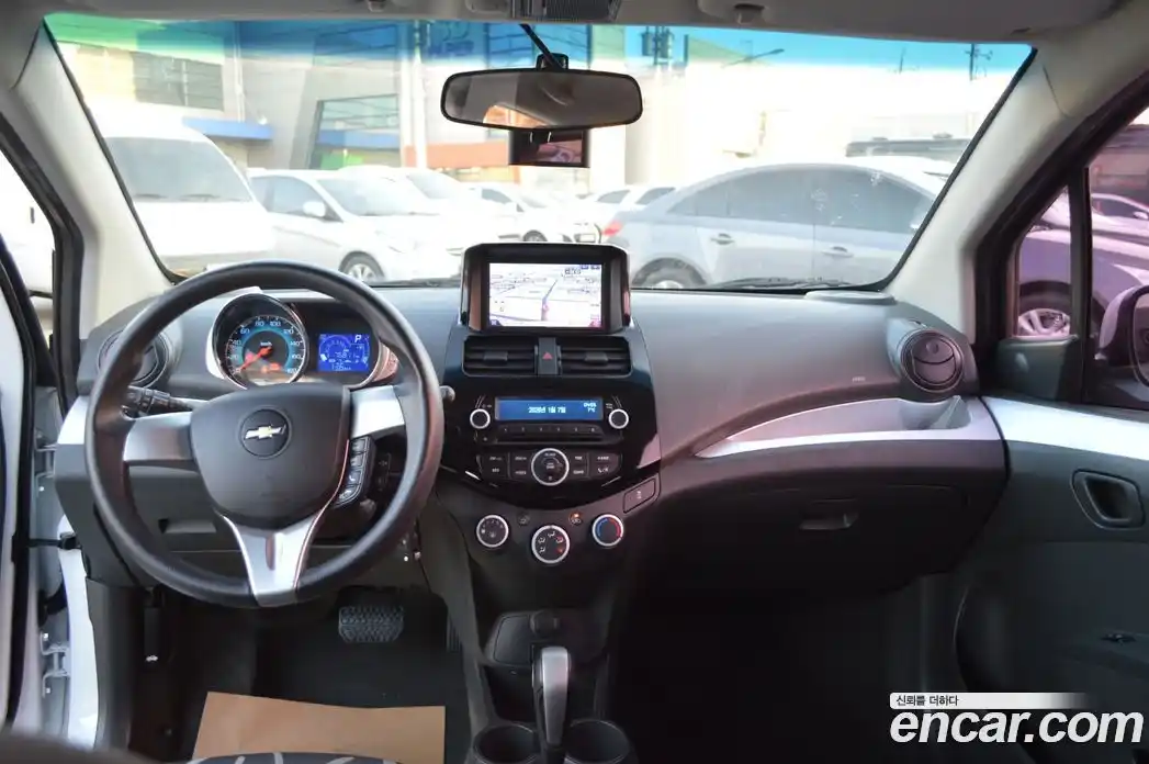 Chevrolet Spark 2015 1.0 Автомат в Москве № 29104, фото 19