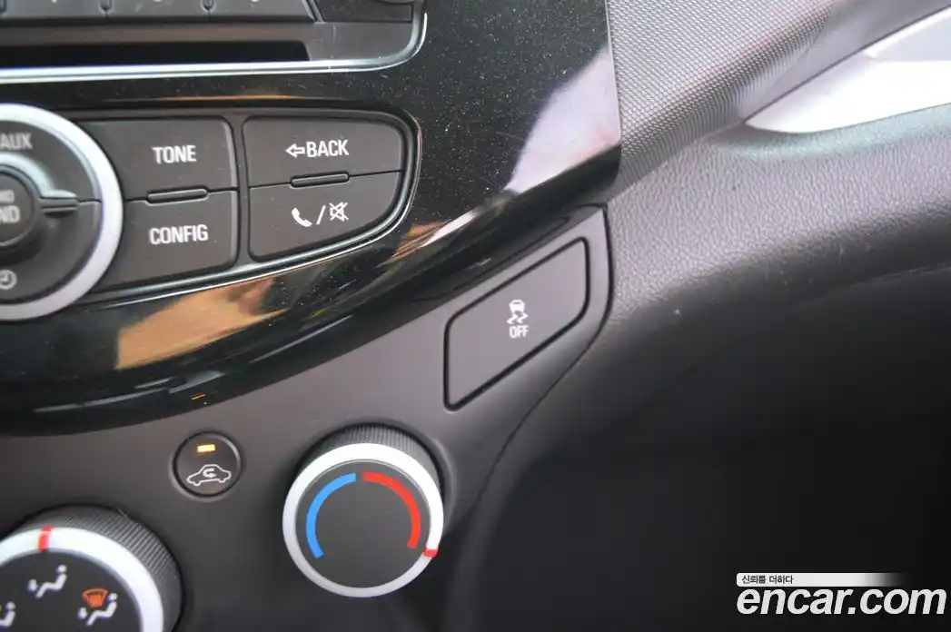 Chevrolet Spark 2015 1.0 Автомат в Москве № 29104, фото 20