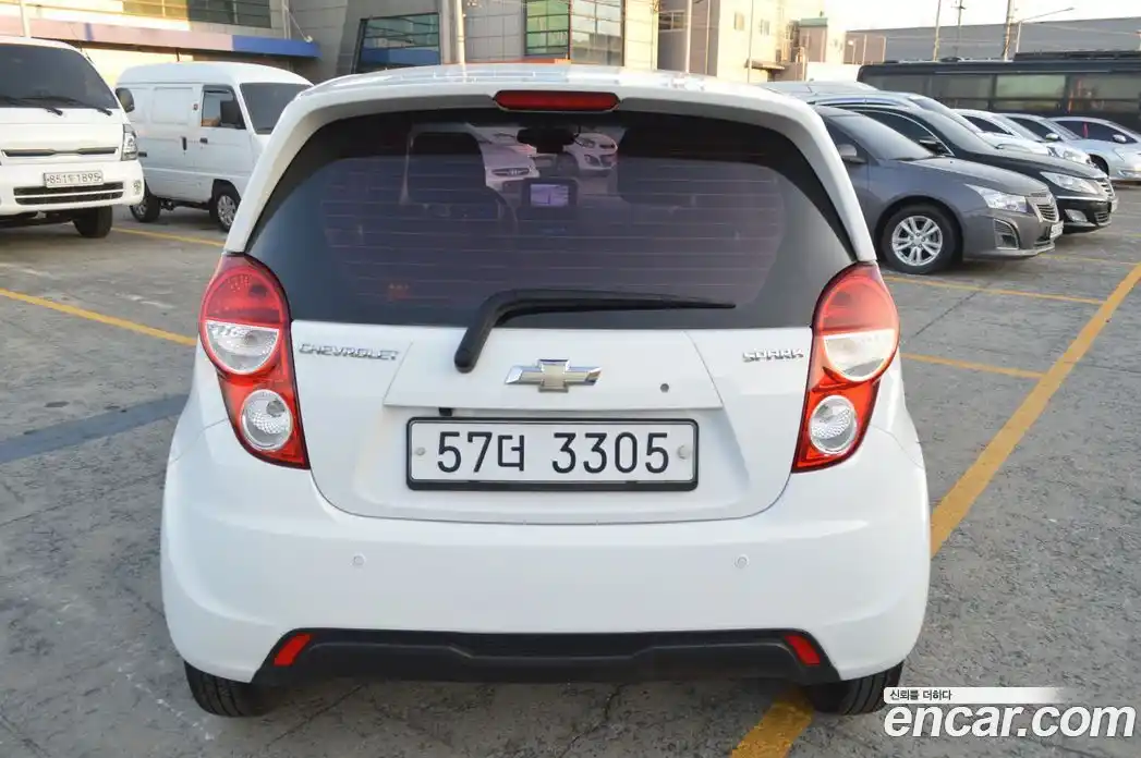 Chevrolet Spark 2015 1.0 Автомат в Москве № 29104, фото 5
