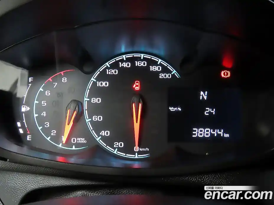 Chevrolet Spark 2018 1.0 Робот в Москве № 297927, фото 15