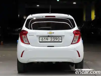 Chevrolet Spark 2018 1.0 Робот в Москве № 297927, миниатюра 3