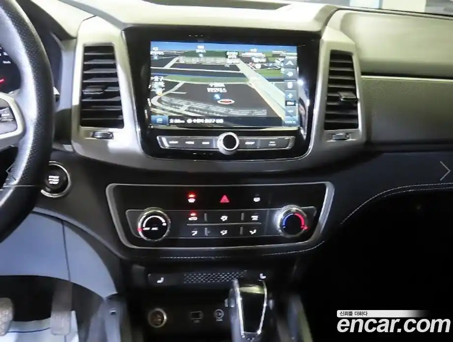 SsangYong Rexton 2018 2.2 Автомат в Москве № 324245, фото 11