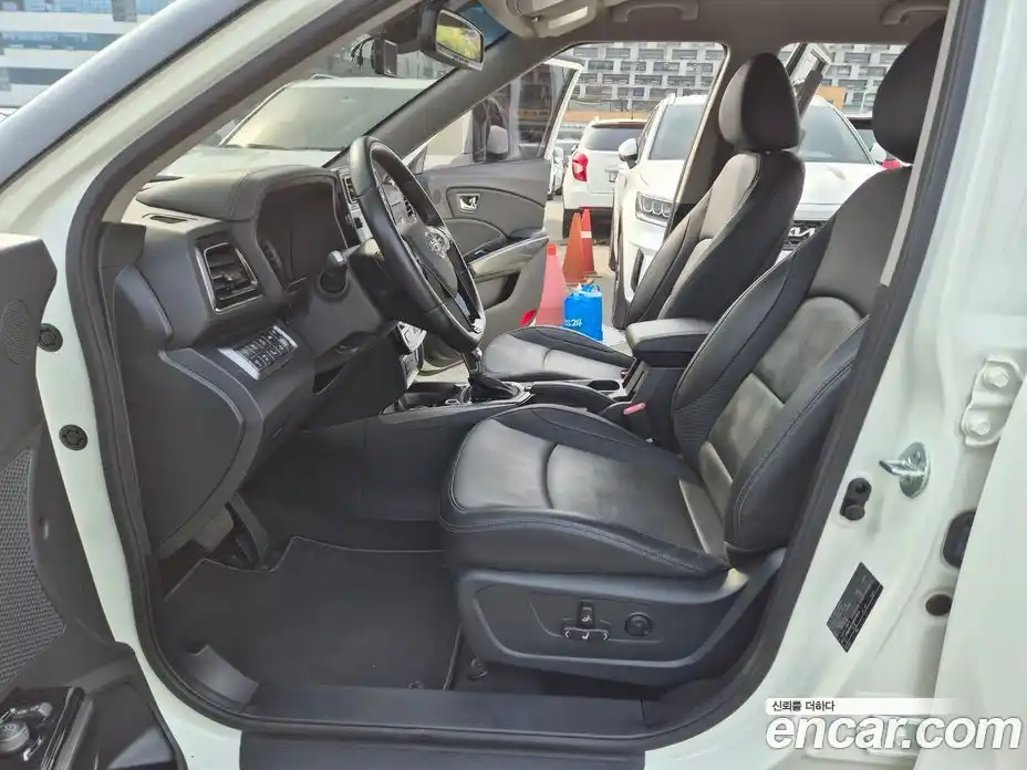 SsangYong TIBOLI 2022 1.5 Автомат в Москве № 33766, фото 11