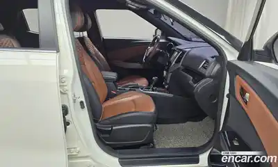 SsangYong TIBOLI 2018 1.6 Автомат в Москве № 34309, миниатюра 11