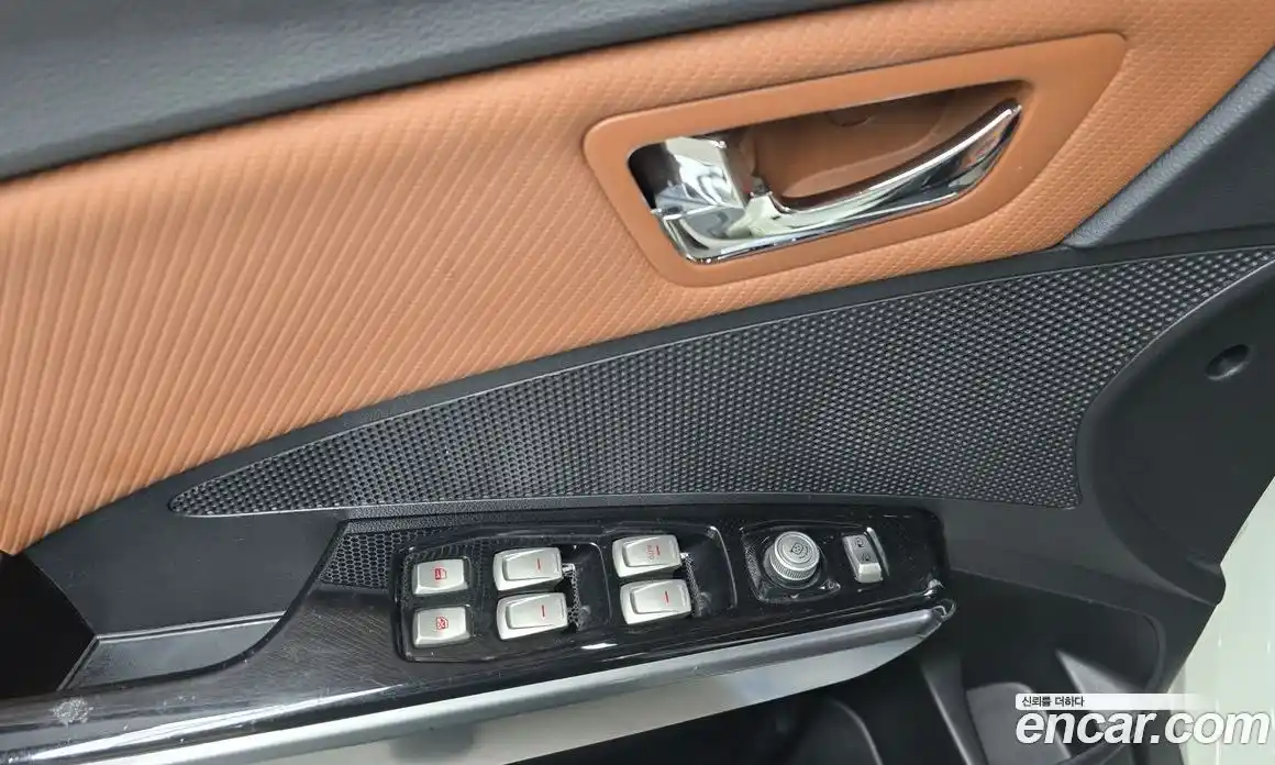 SsangYong TIBOLI 2018 1.6 Автомат в Москве № 34309, фото 17