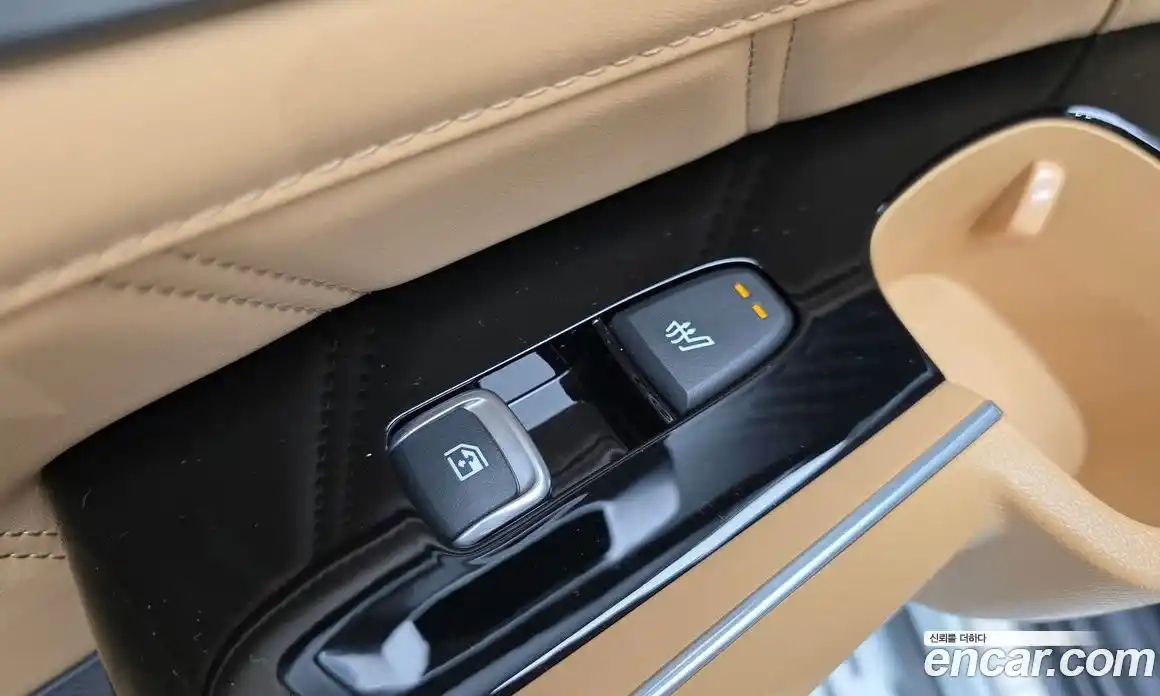 Kia Sorento 2023 1.6 Автомат в Москве № 50725, фото 19