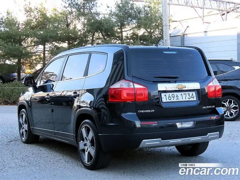 Chevrolet Orlando 2016 1.6 Автомат в Москве № 531662, фото 3