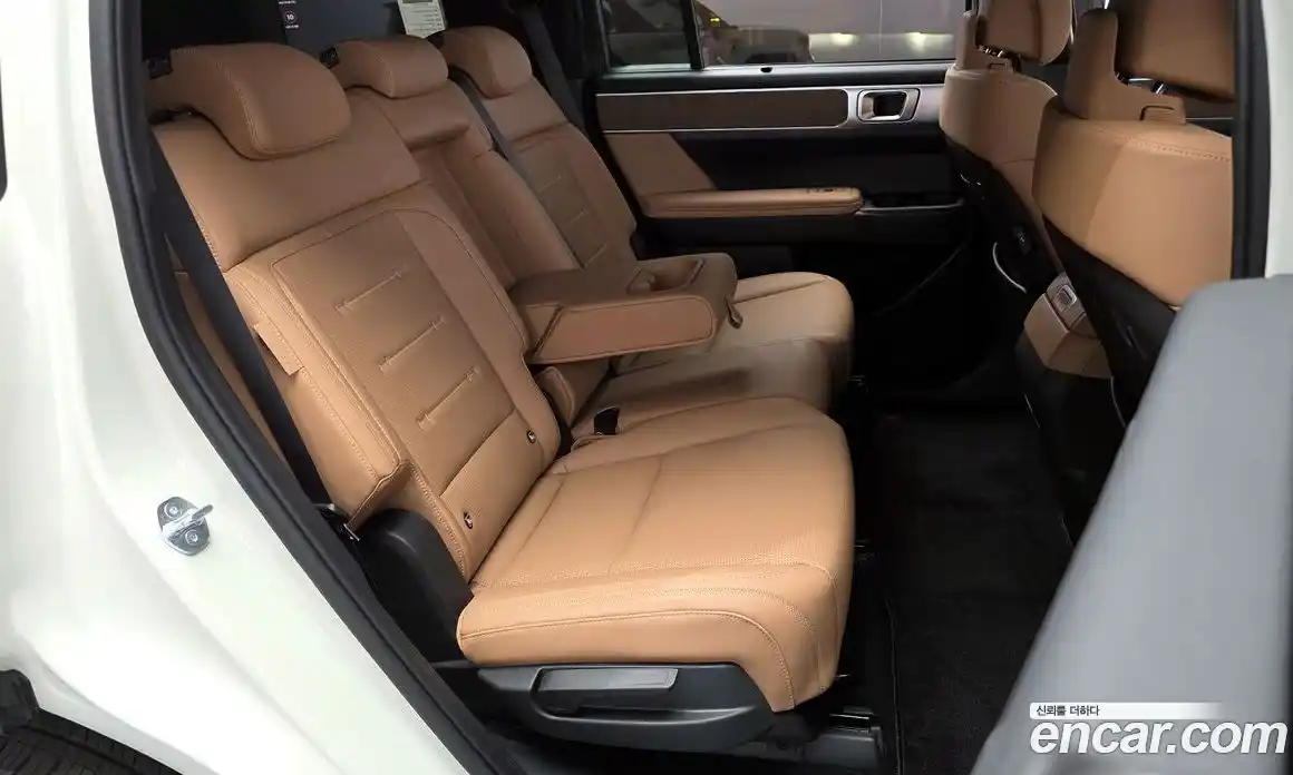 Hyundai Santa Fe 2024 1.6 Автомат в Москве № 582200, фото 13