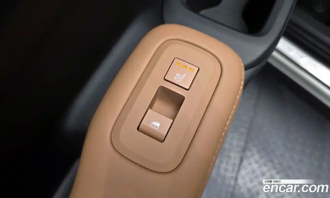 Hyundai Santa Fe 2024 1.6 Автомат в Москве № 582200, фото 19