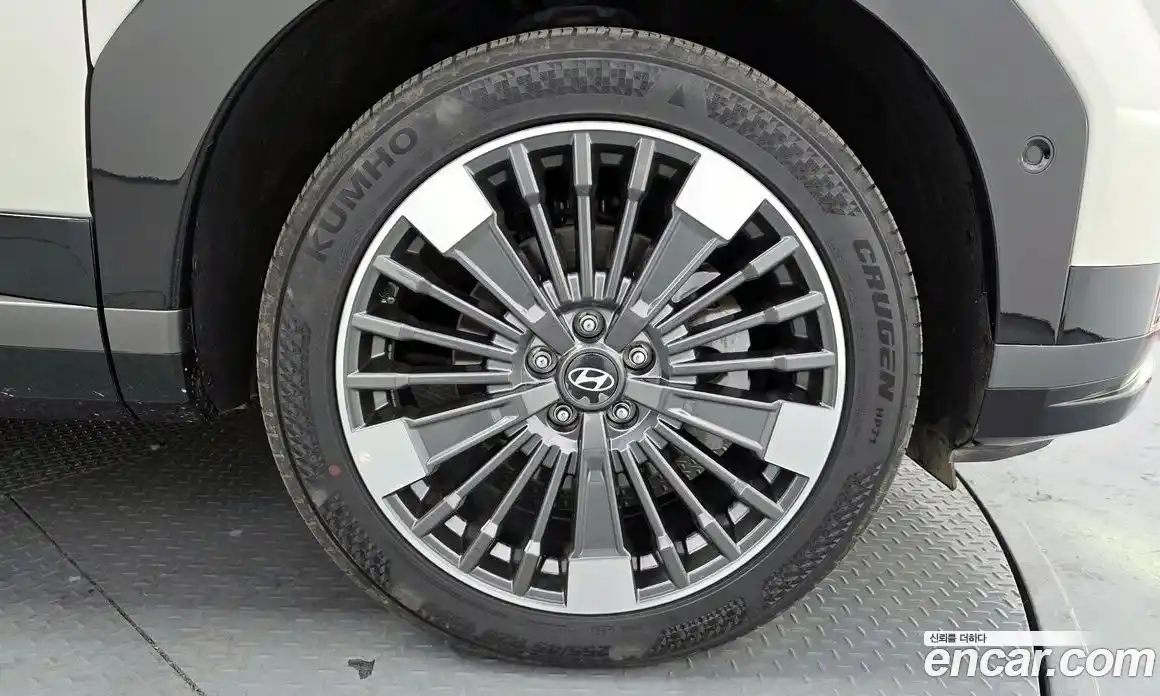 Hyundai Santa Fe 2024 1.6 Автомат в Москве № 582200, фото 5