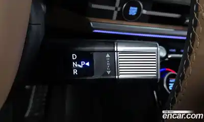 Hyundai Santa Fe 2024 1.6 Автомат в Москве № 582200, миниатюра 9