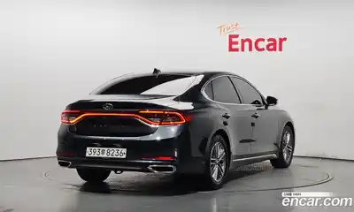 Hyundai Grandeur 2019 2.4 Автомат в Москве № 582456, миниатюра 2