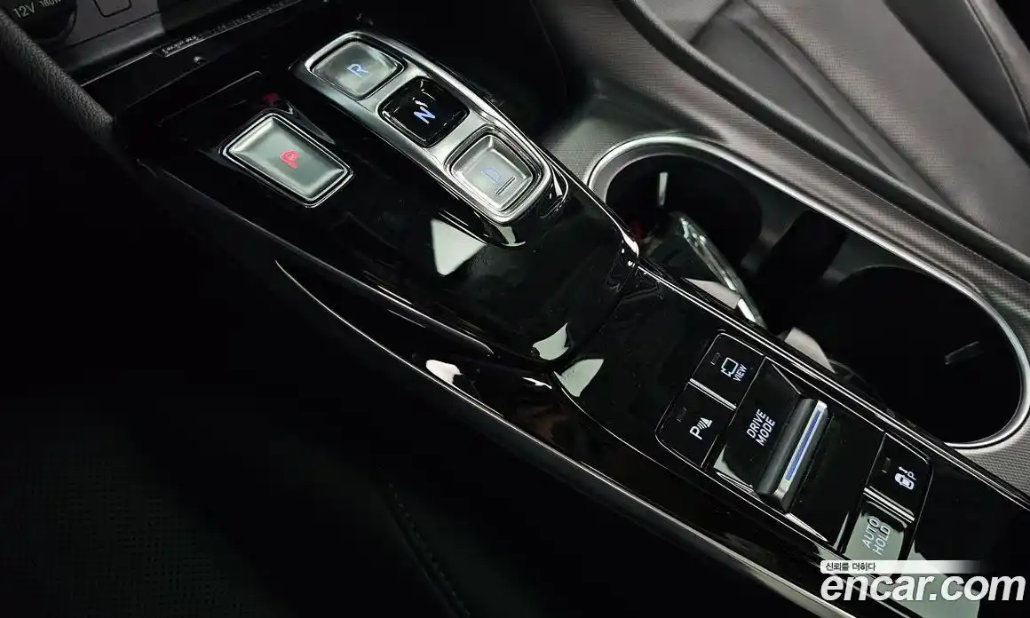 Hyundai Sonata 2022 1.6 Автомат в Москве № 582494, фото 9